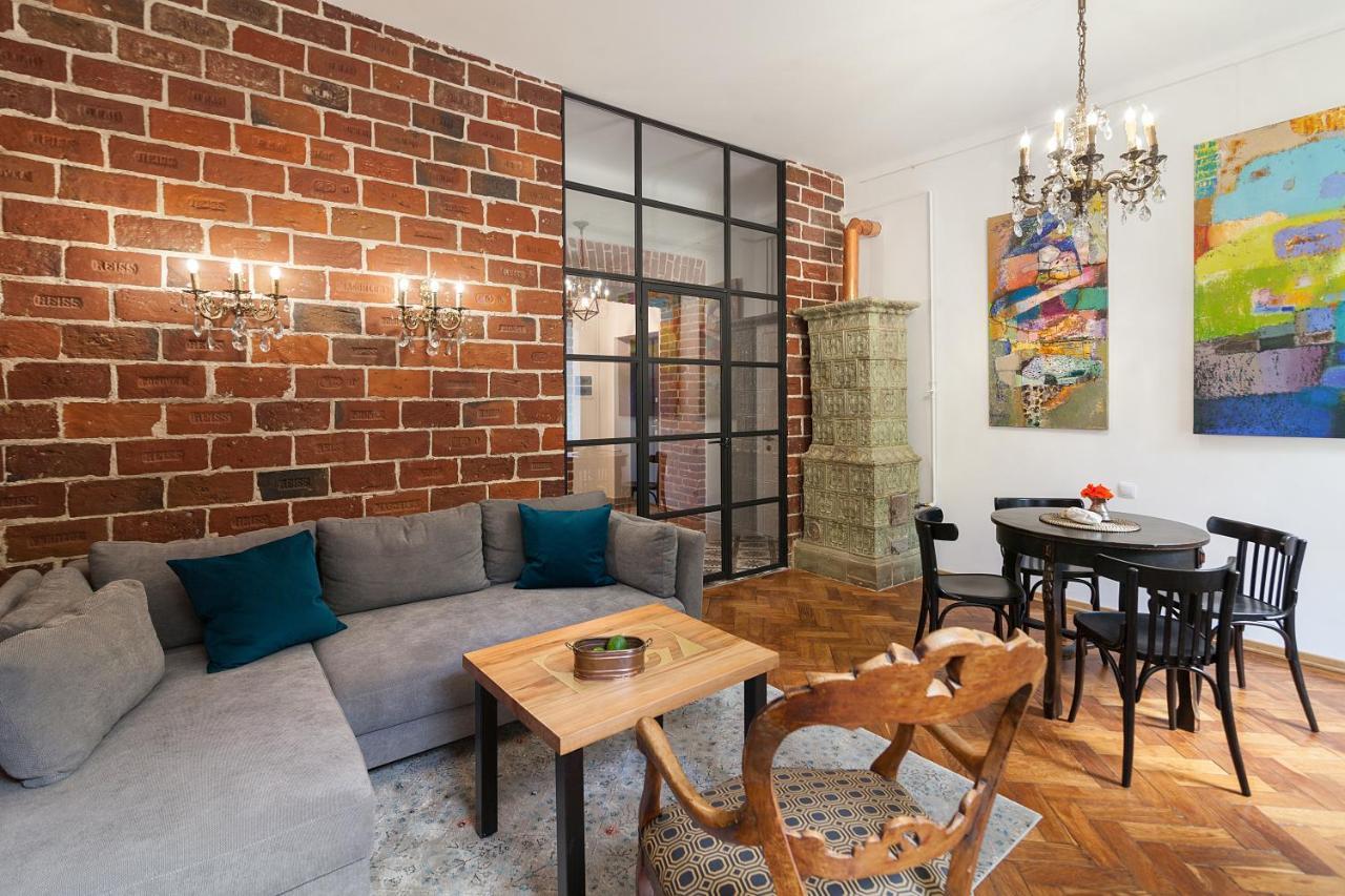 Gallery Art Apartment Lviv Bagian luar foto